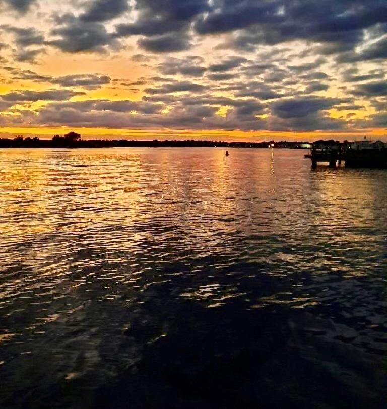 Waterway Inn Cedar Point Εξωτερικό φωτογραφία
